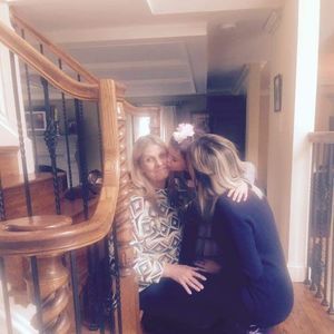 Meet your Posher, Sandra